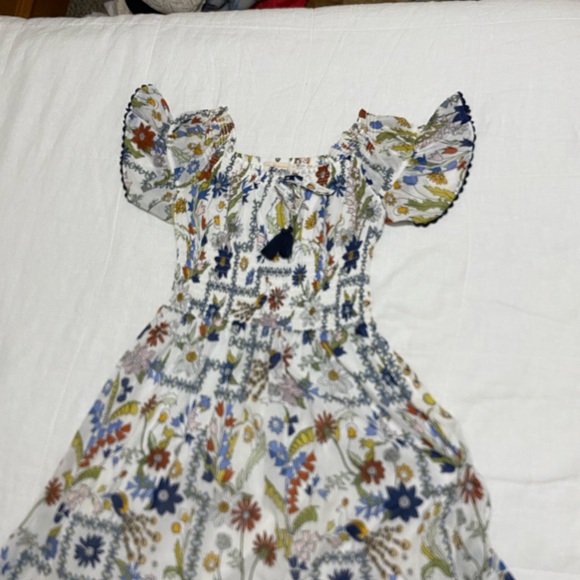 Off-Shoulder White Floral Midi Dress - Picture 4 of 5